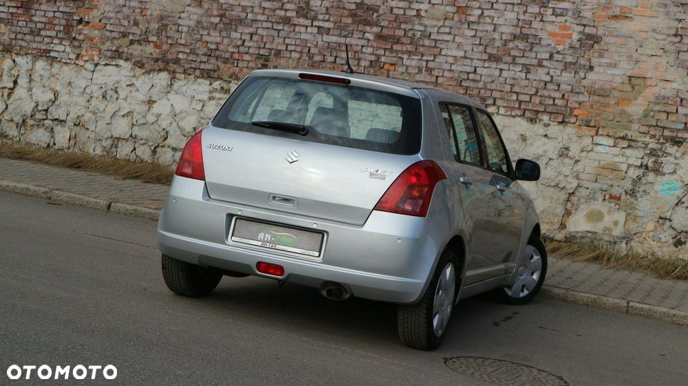 Suzuki Swift - 29