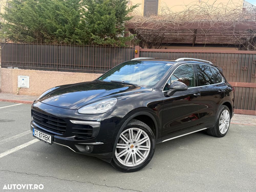 Porsche Cayenne Platinum Edition - 1