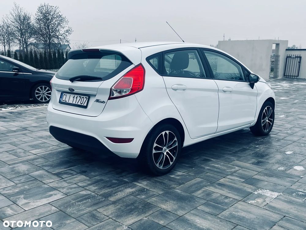 Ford Fiesta - 6