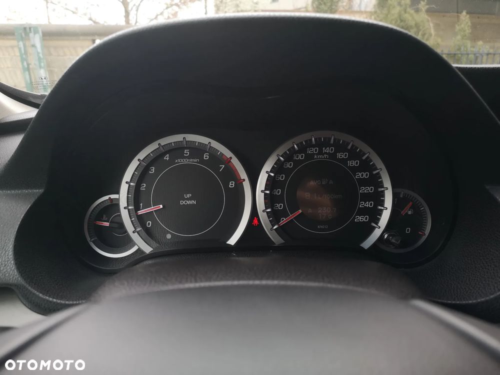 Honda Accord 2.0 Elegance - 15