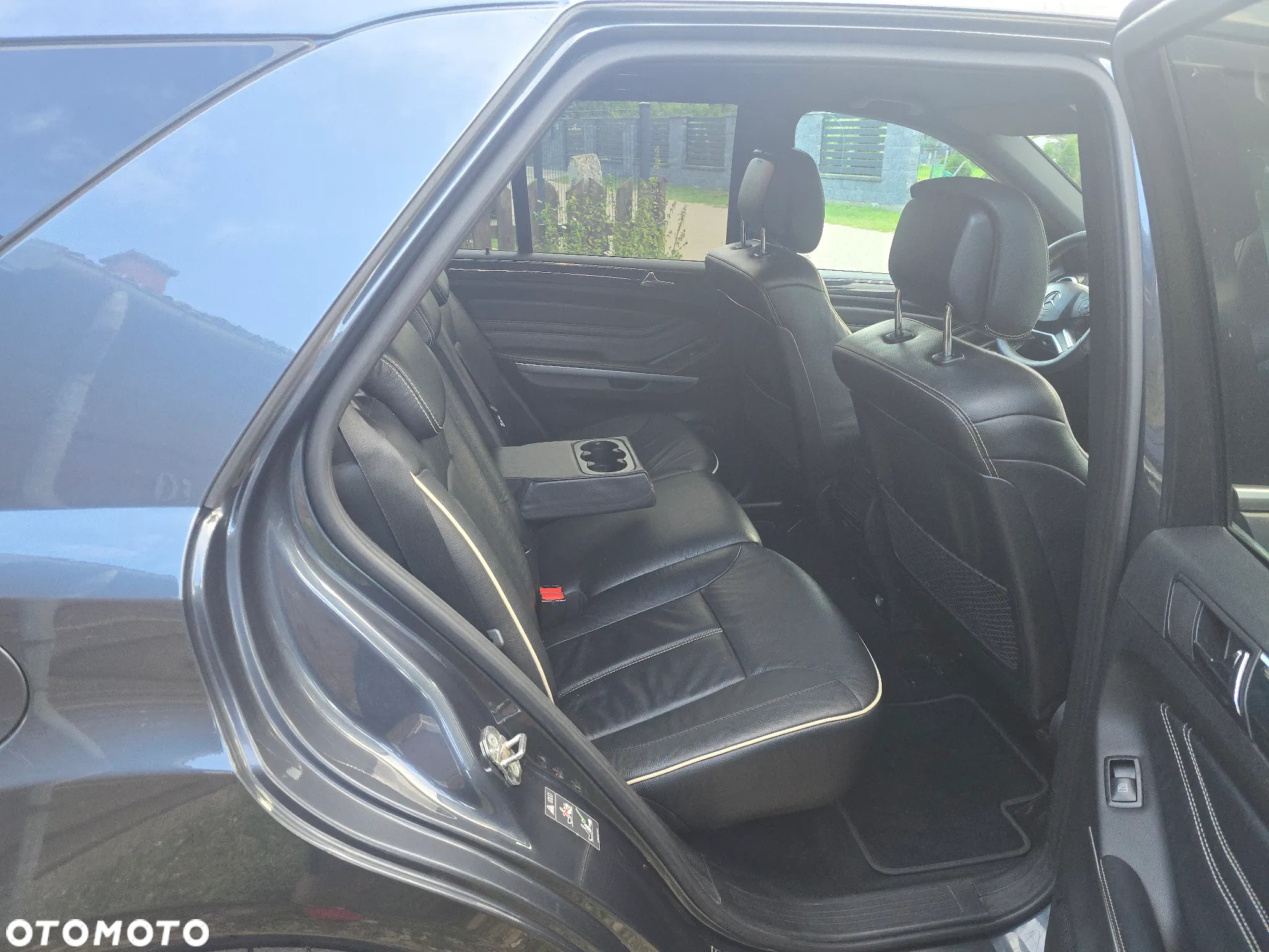 Mercedes-Benz ML - 17