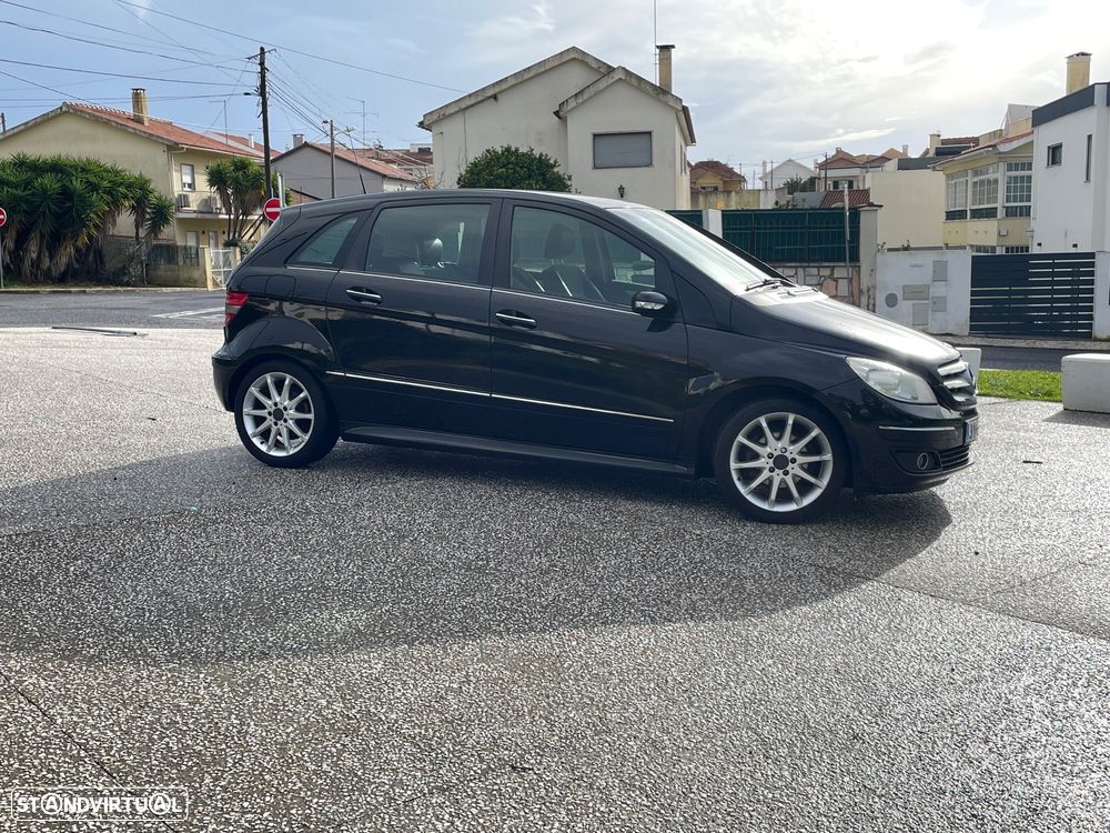 Mercedes-Benz B 150 BlueEFFICIENCY - 13