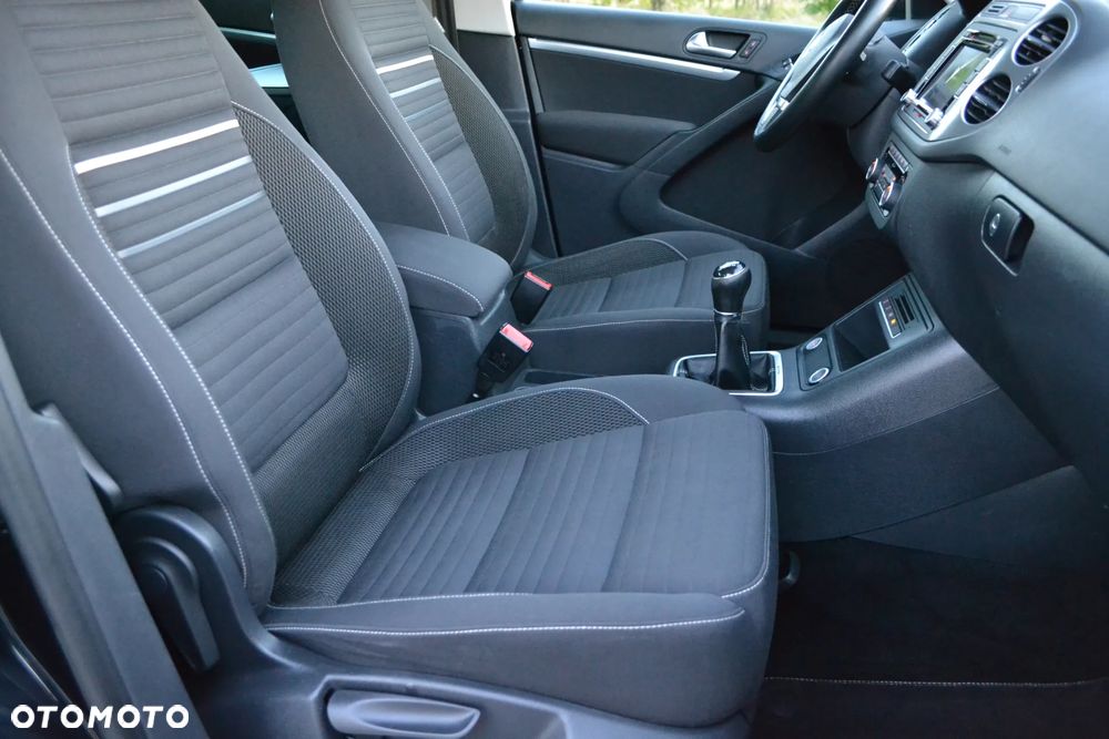 Volkswagen Tiguan 2.0 TDI DPF 4Motion BlueMotion Technology Cup Sport & Style - 17