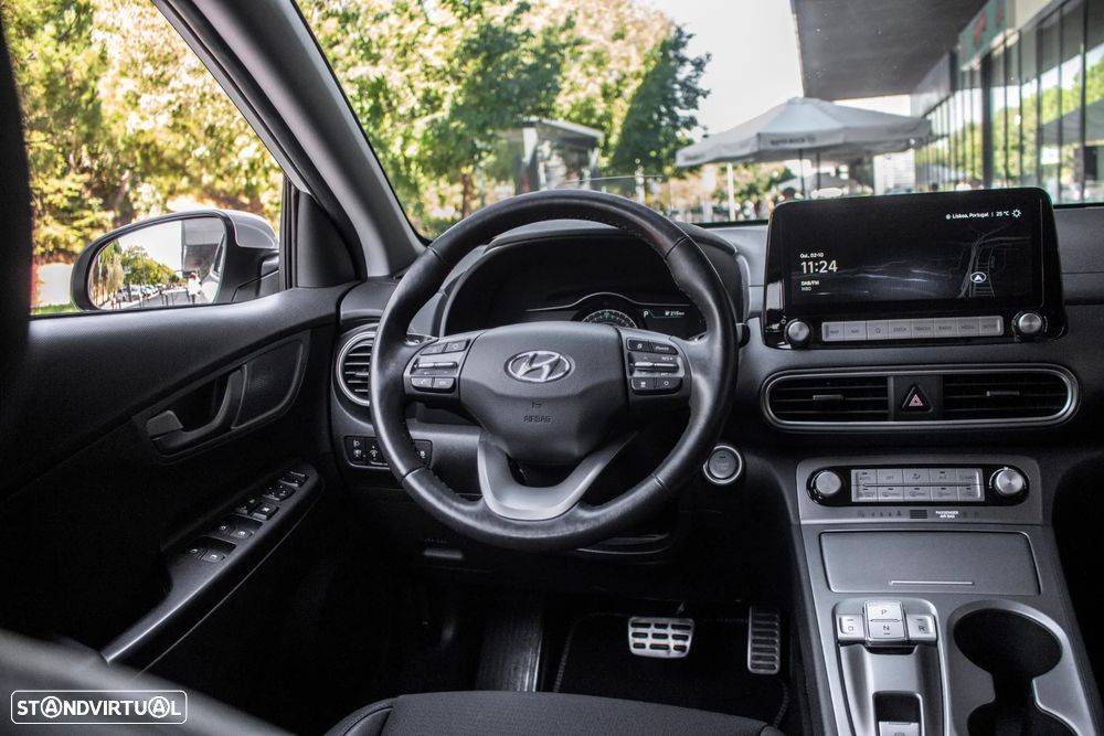 Hyundai Kauai Premium - 36