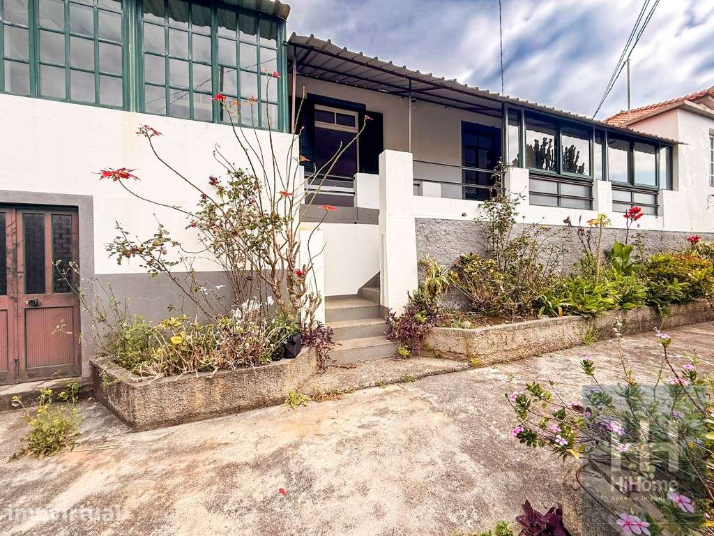 Moradia T5 para remodelar no Caniço de Baixo , Santa Cruz - Grande imagem: 2/43