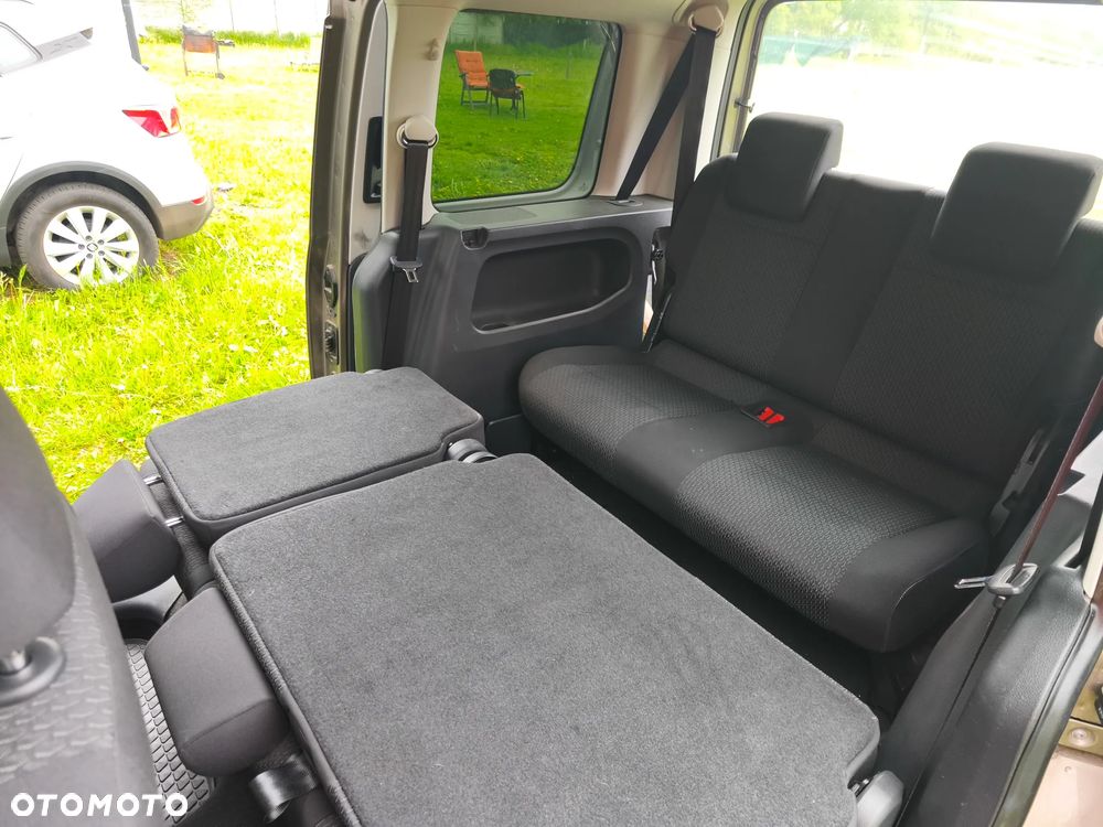 Volkswagen Caddy - 18