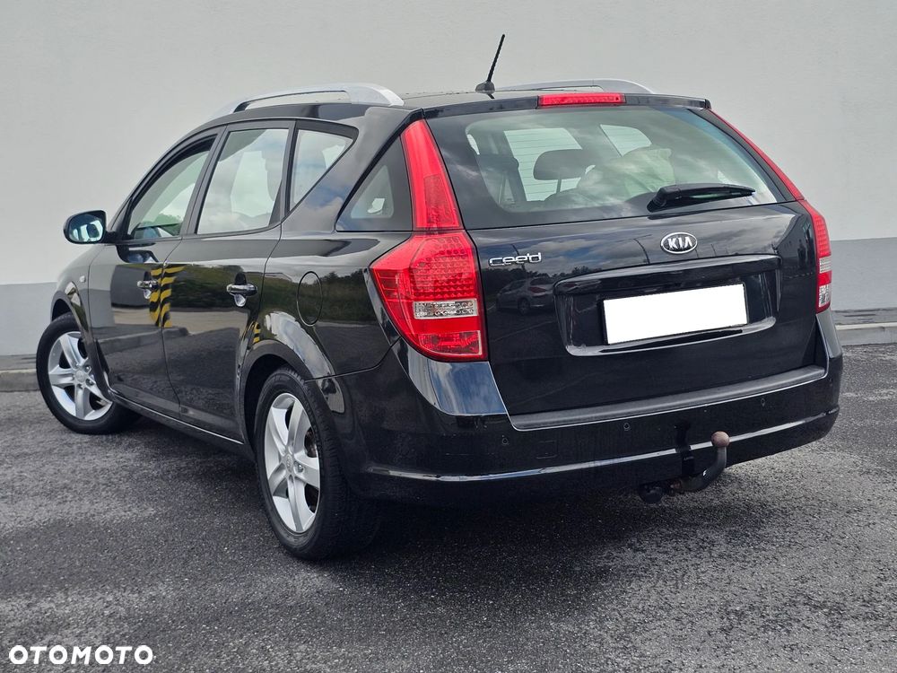 Kia Ceed 1.4 CVVT Attract - 6