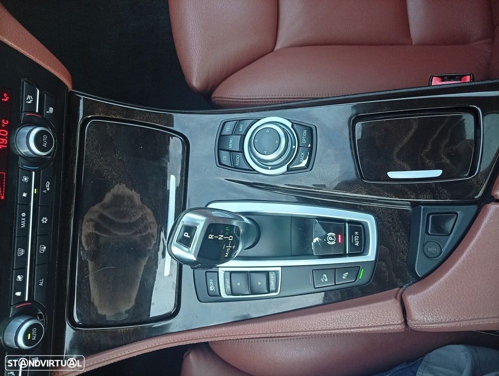 BMW 525 d xDrive Auto - 23