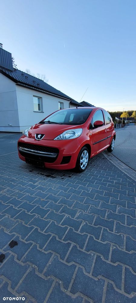 Peugeot 107 1.0 Trendy - 2