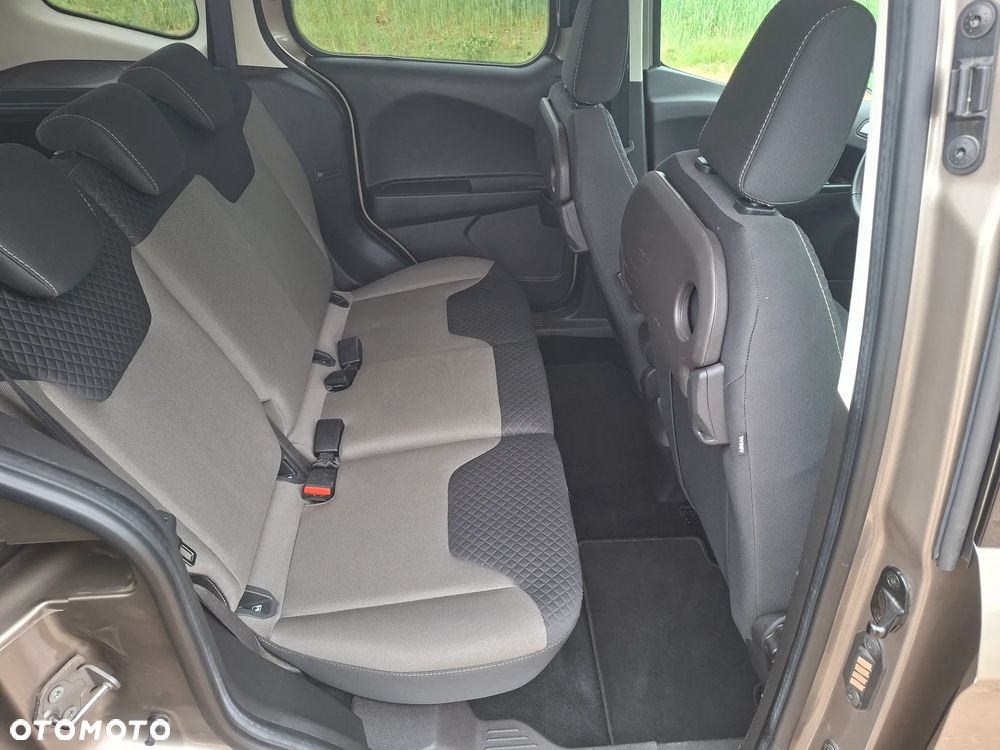 Ford Tourneo Courier 1.0 EcoBoost Titanium - 12