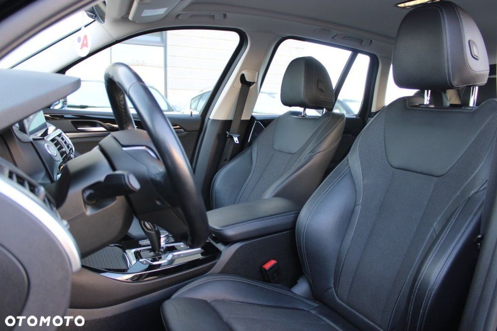 BMW X3 - 18