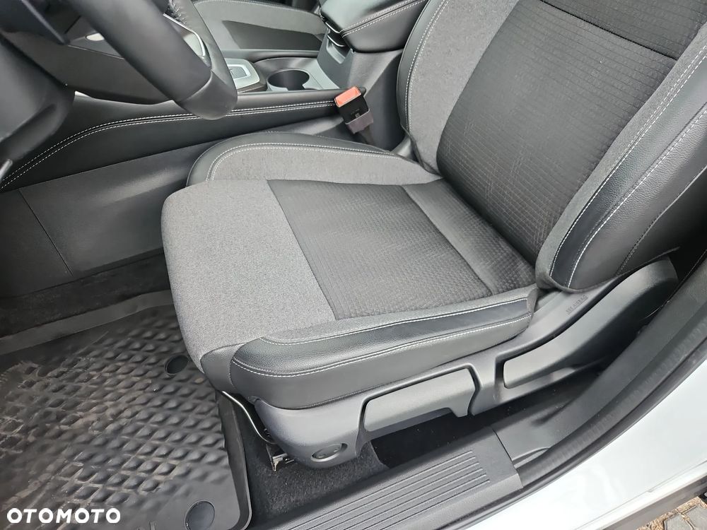 Nissan Qashqai 1.3 DIG-T MHEV N-Connecta Xtronic - 13