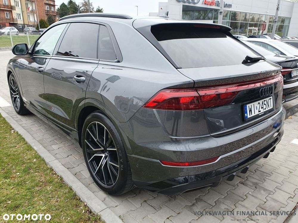Audi Q8 - 8