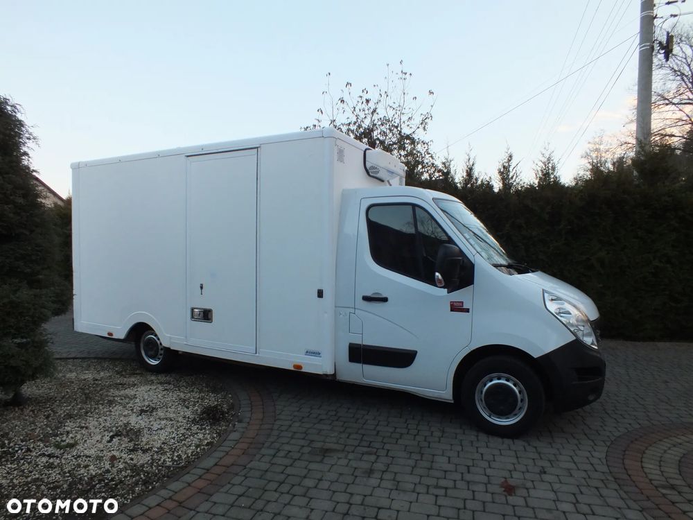 Renault Master - 1