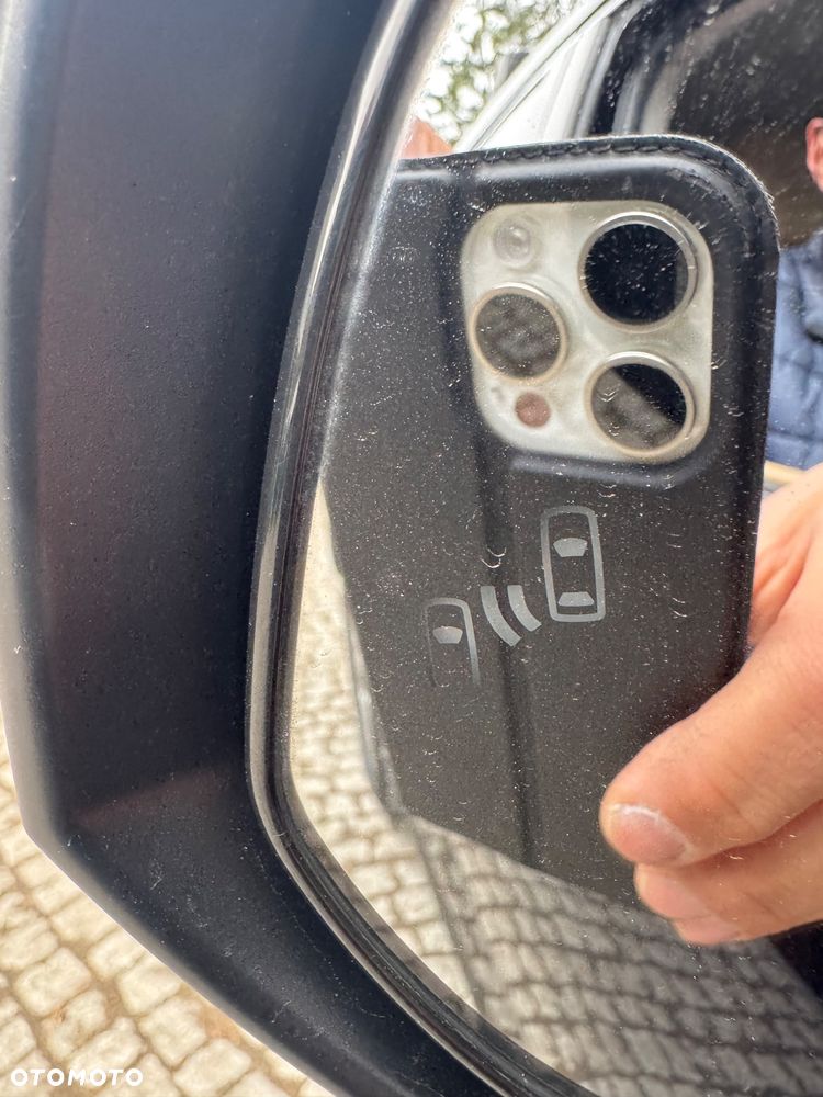 Toyota RAV4 2.5 Hybrid Executive 4x4 - 31