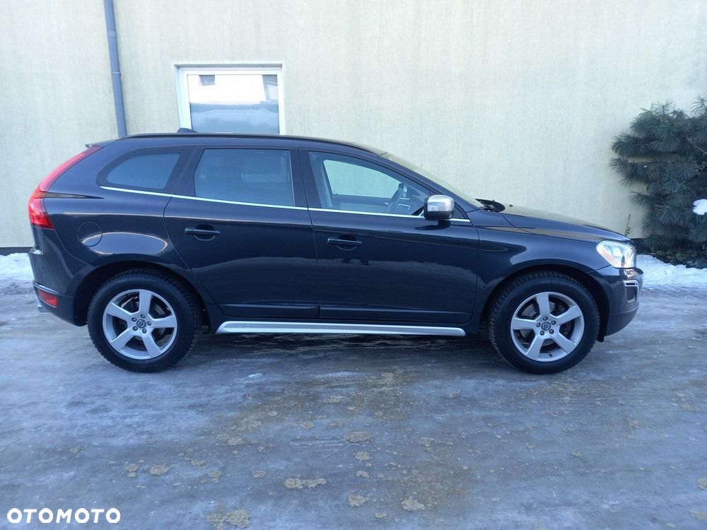 Volvo XC 60 D3 R Design - 12