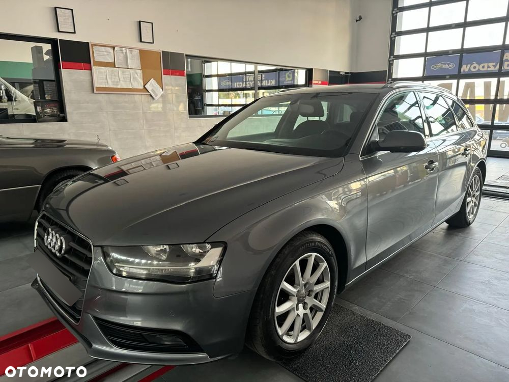 Audi A4 Avant 2.0 TDI 120g DPF Attraction - 4