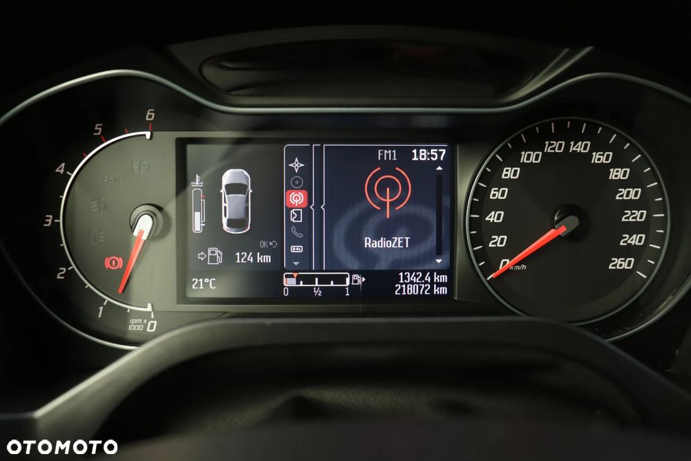 Ford Galaxy 2.0 TDCi Titanium - 23