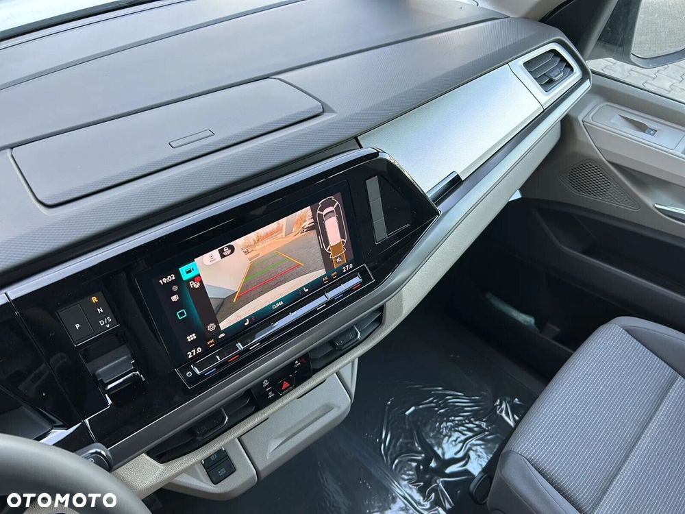 Volkswagen Multivan 2.0 TDI L2 Family DSG - 19