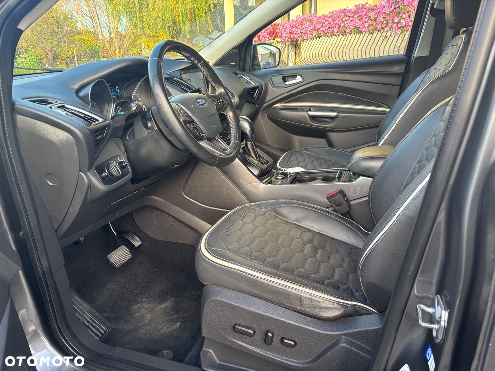 Ford Kuga 2.0 TDCi 4x4 Vignale - 16