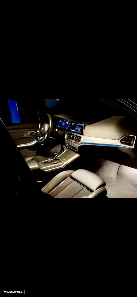 BMW 320 e Pack Desportivo M Auto - 30