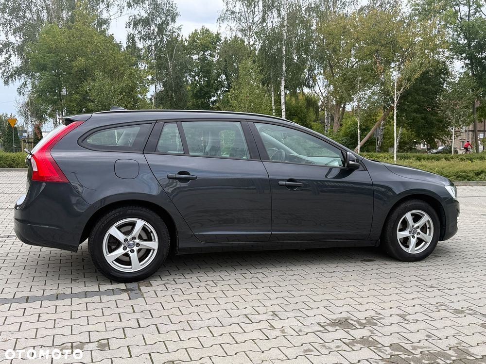 Volvo V60 D2 Drive-E Kinetic - 9