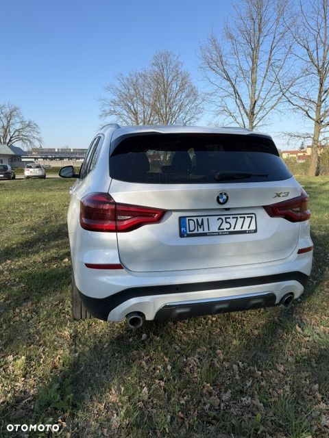 BMW X3 xDrive30i Luxury Line sport - 3