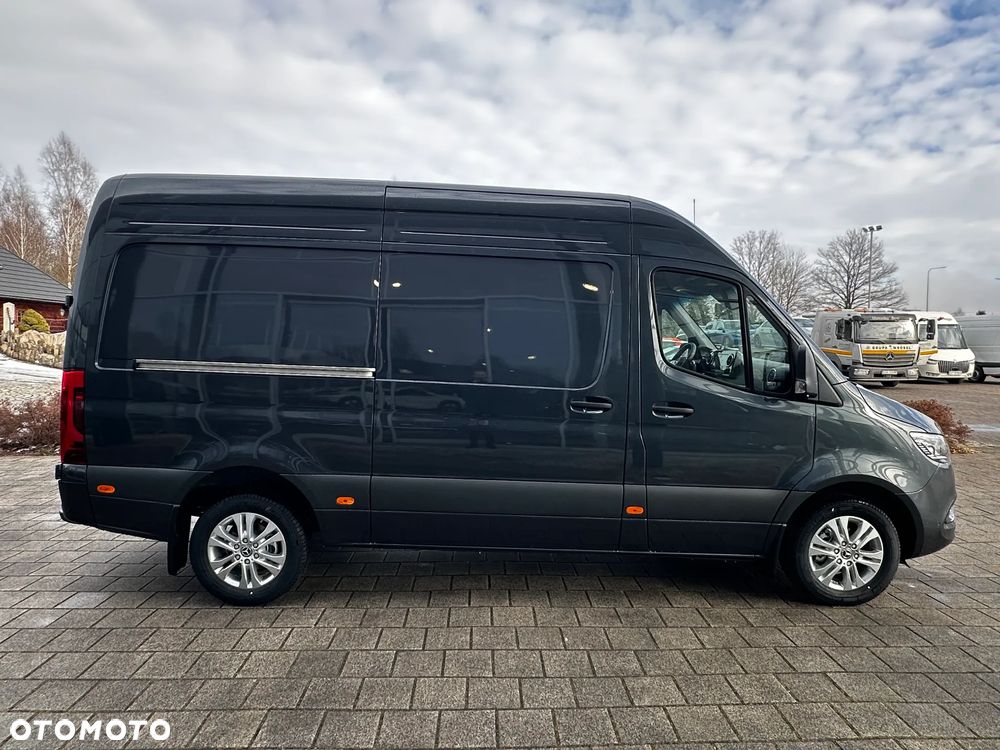 Mercedes-Benz Sprinter 319 CDI Furgon 3665 mm L2H2 - 9