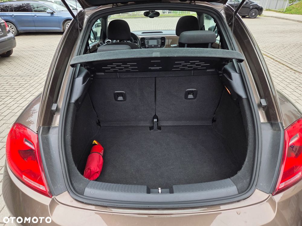 Volkswagen Beetle 1.6 TDI - 15