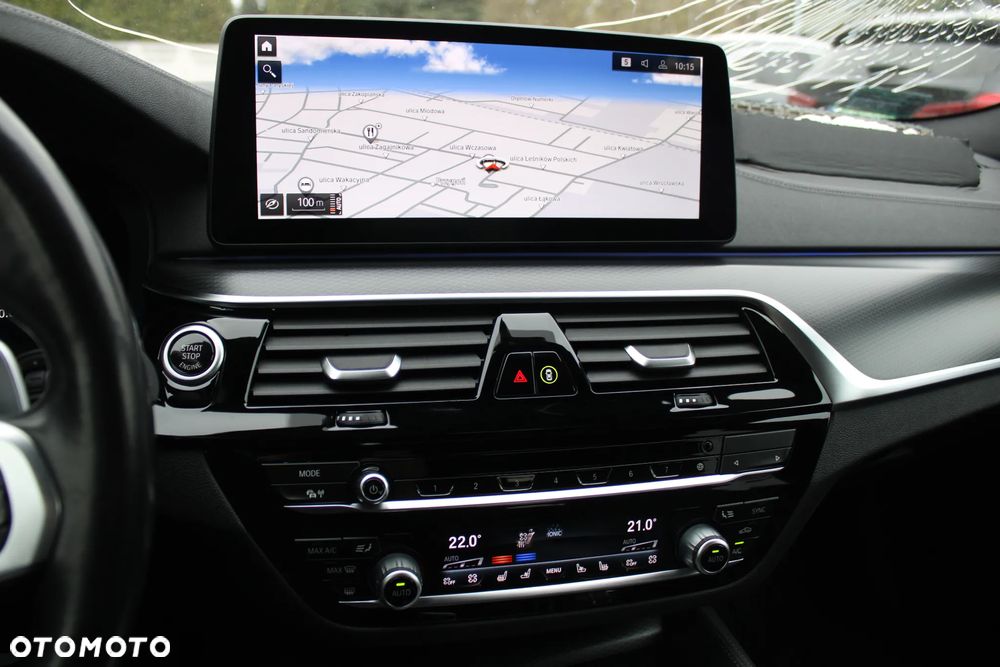 BMW Seria 5 540i xDrive mHEV M Sport sport - 27