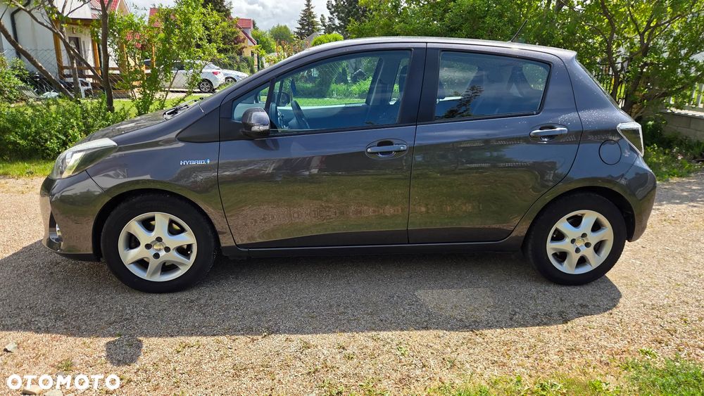 Toyota Yaris Hybrid 100 Premium EU6 - 9