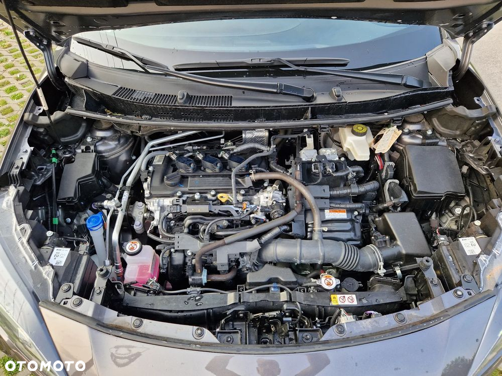 Toyota Yaris Cross Hybrid 1.5 Comfort - 32