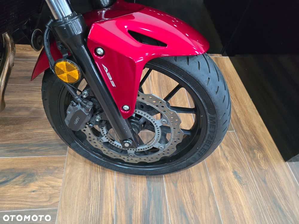 Honda CB - 22