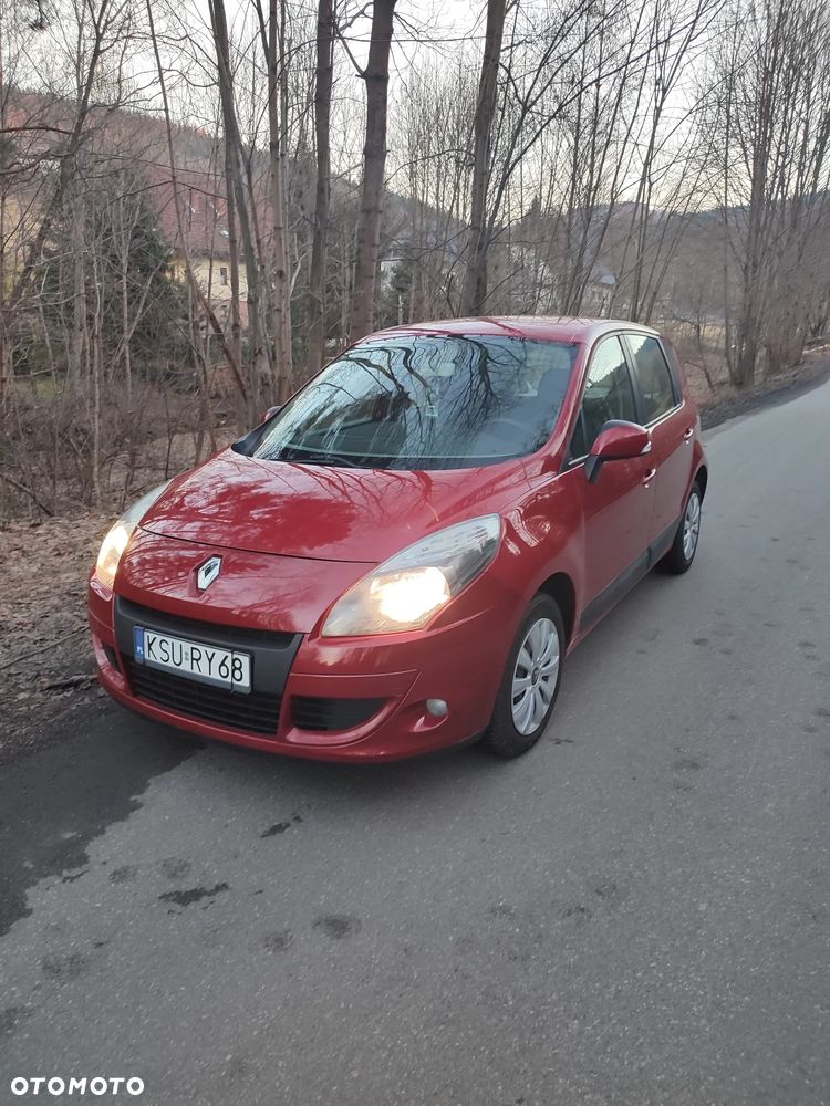 Renault Scenic 1.6 16V 110 Authentique - 1