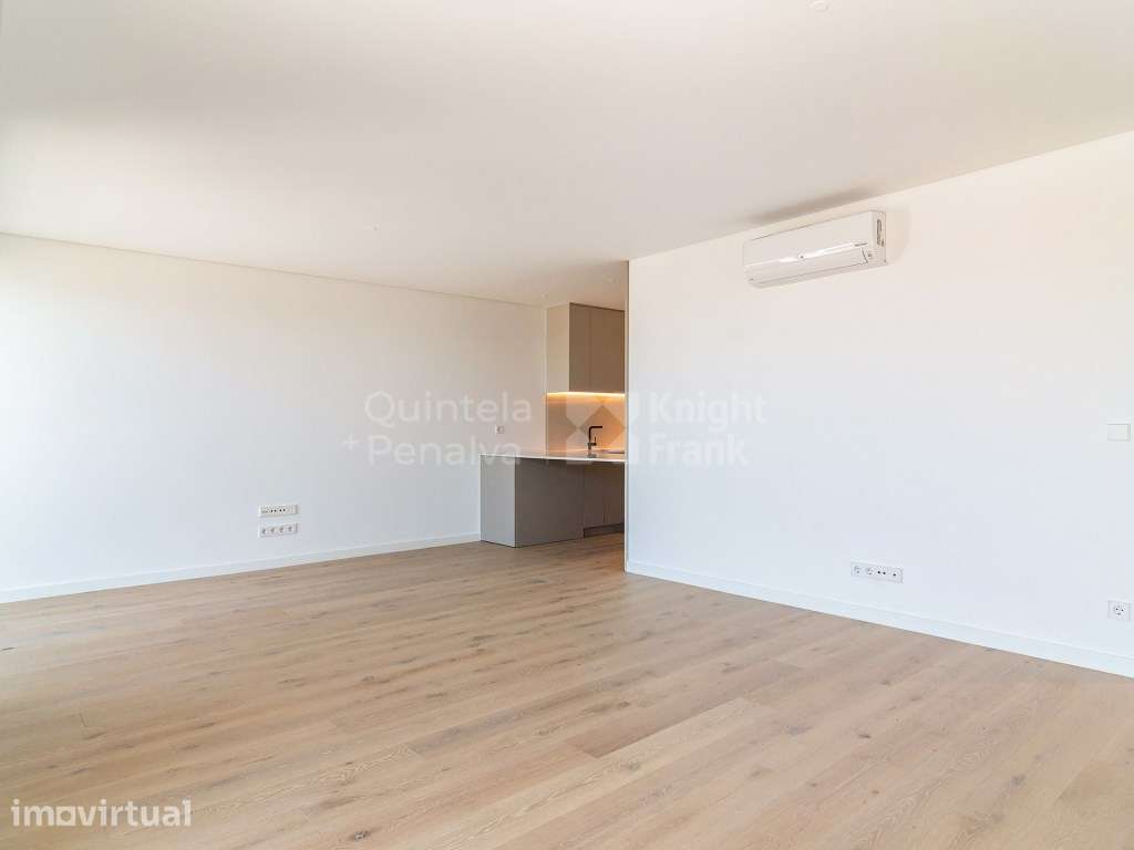 Apartamento T3 com estacionamento para arrendar no Barreiro - Grande imagem: 4/25