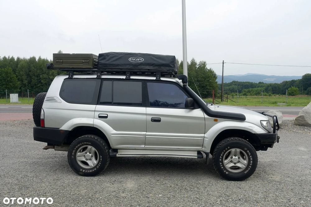 Toyota Land Cruiser 3.0 D Luna - 4