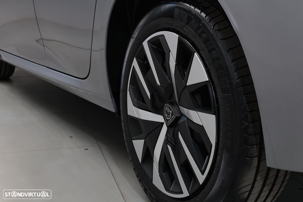 Peugeot 208 1.2 PureTech Style - 13