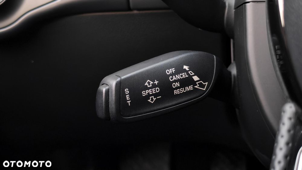 Audi A4 Avant 2.0 TDI DPF clean diesel S line Sportpaket - 34