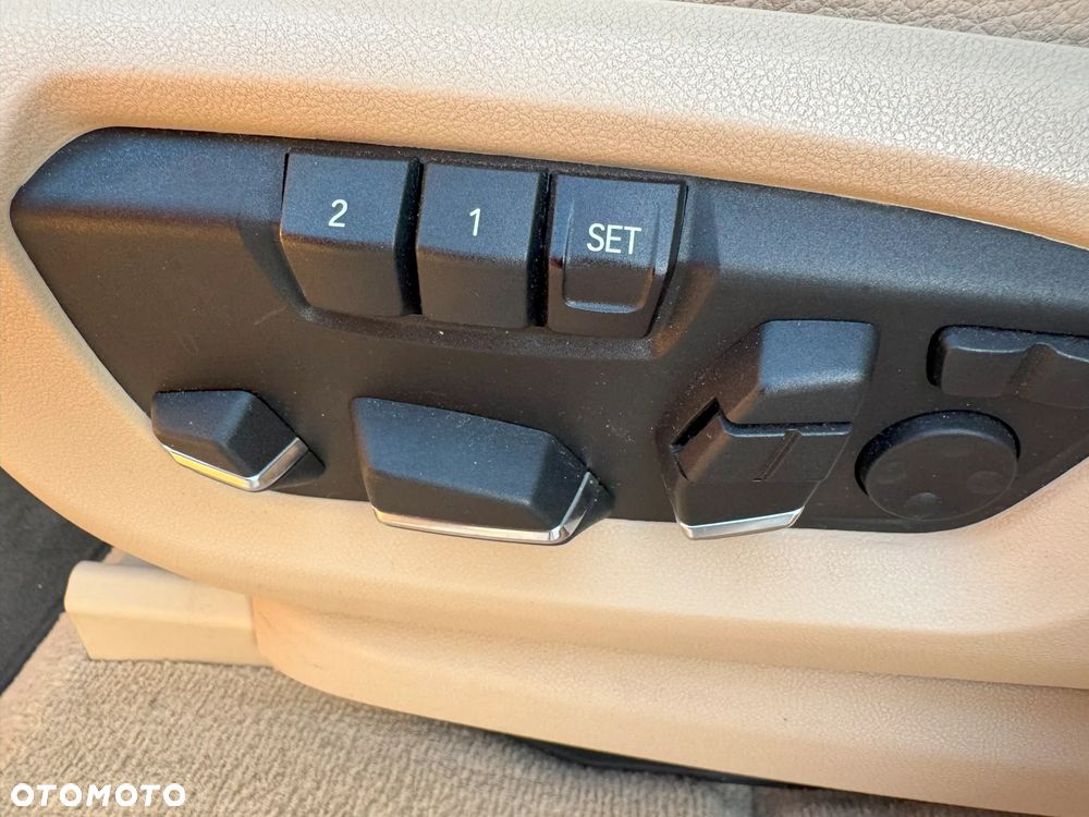 BMW X5 xDrive30d - 11