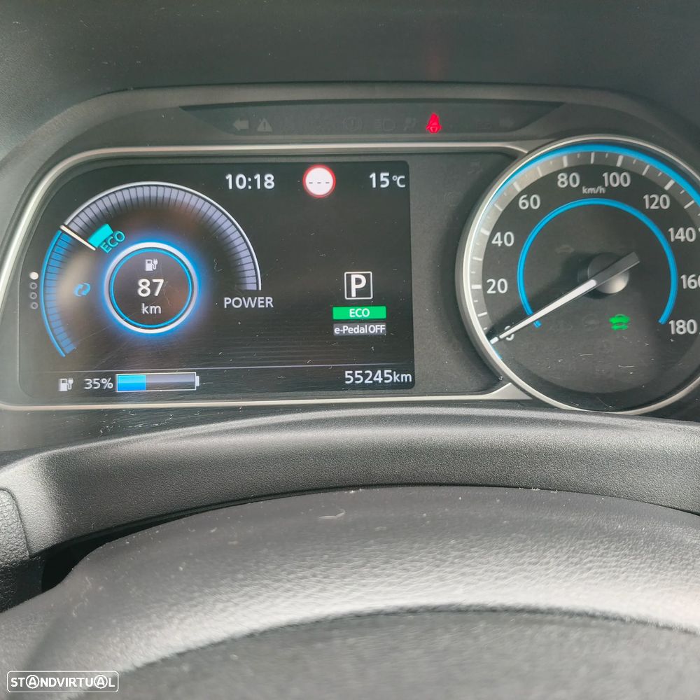 Nissan Leaf Acenta - 10