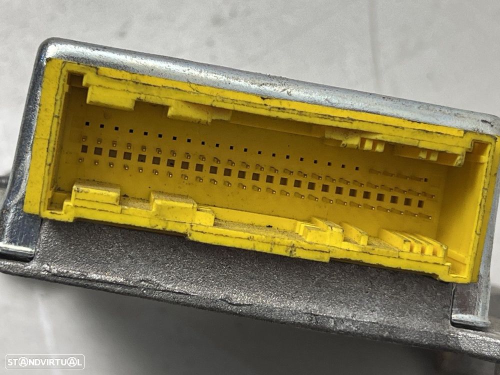 Centralina airbag Interior ECU Usado RENAULT LAGUNA II(BG) (03.2001 - ...) 82004... - 3