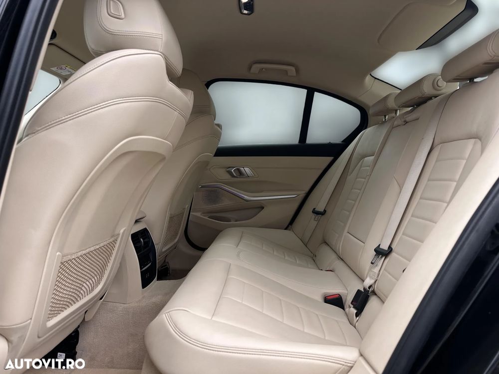 BMW Seria 3 330e xDrive AT PHEV - 12