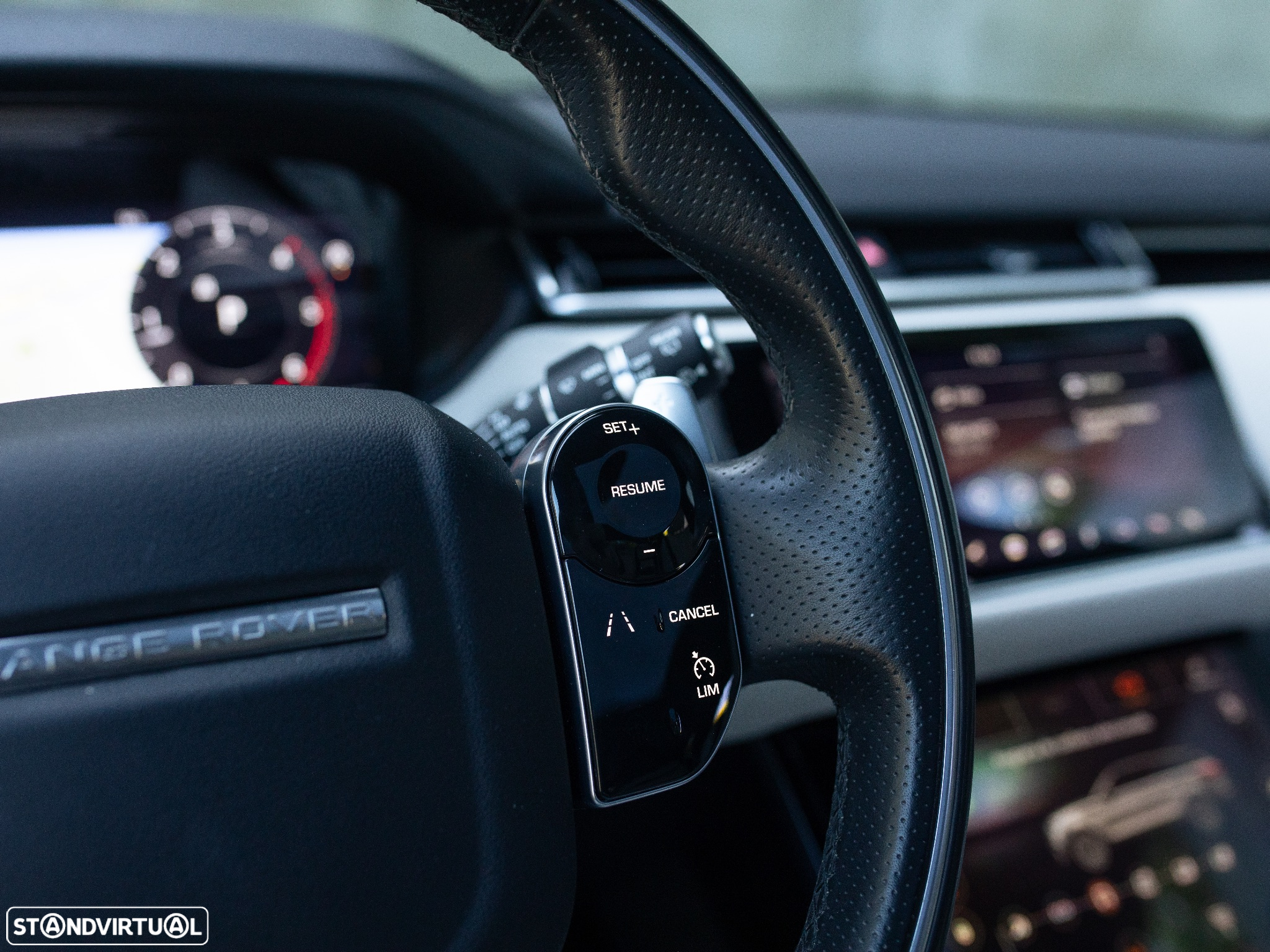 Land Rover Range Rover Velar 2.0 D R-Dynamic HSE - 46