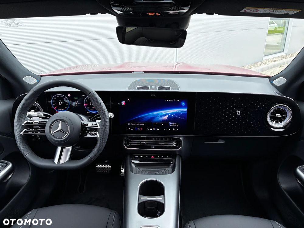 Mercedes-Benz GLB 200 mHEV 8G-eDCT - 4
