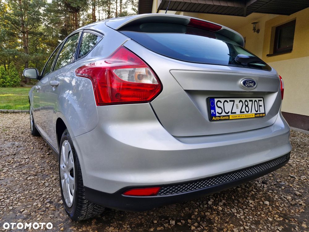 Ford Focus 1.6 Edition - 4