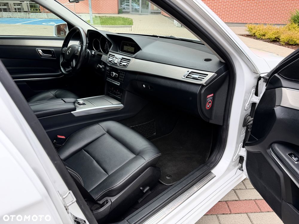 Mercedes-Benz Klasa E 220 BlueTEC 9G-TRONIC Avantgarde - 27