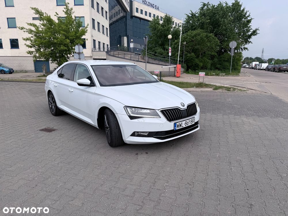 Skoda Superb 2.0 TDI Ambition DSG - 4