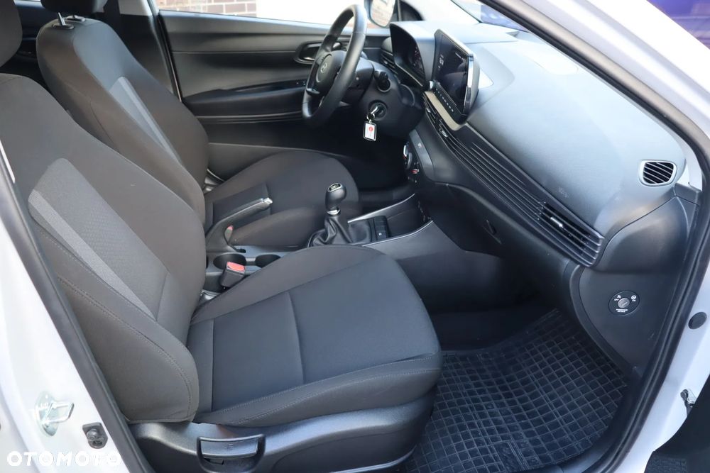 Hyundai i20 1.2 Modern - 22