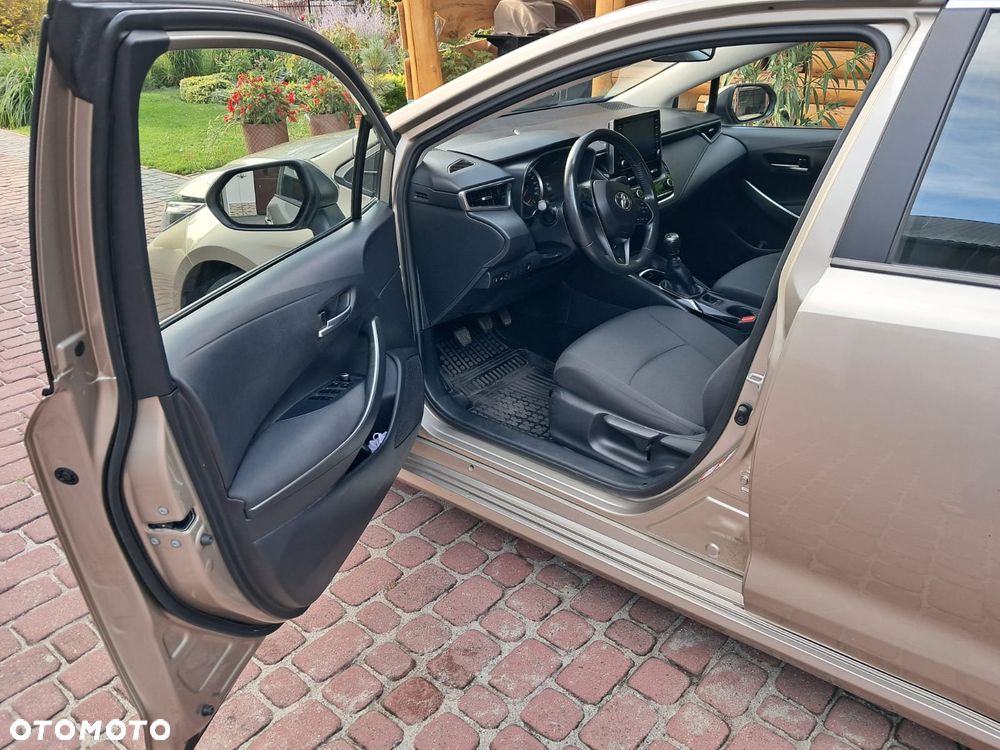 Toyota Corolla 1.6 Comfort - 9