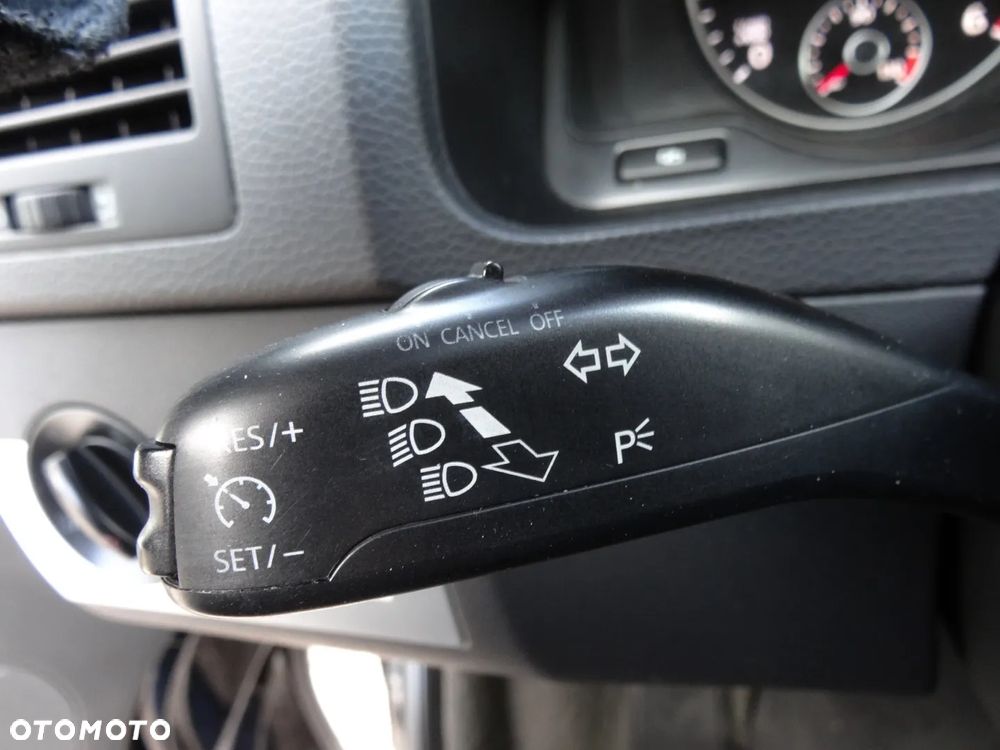 Volkswagen Multivan 2.0 TDI L1 Highline DSG - 30